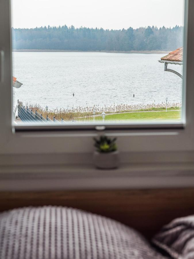 Ferienhaus für die ganze Familie - Kamin-Sauna-See Krakow am See Exterior foto